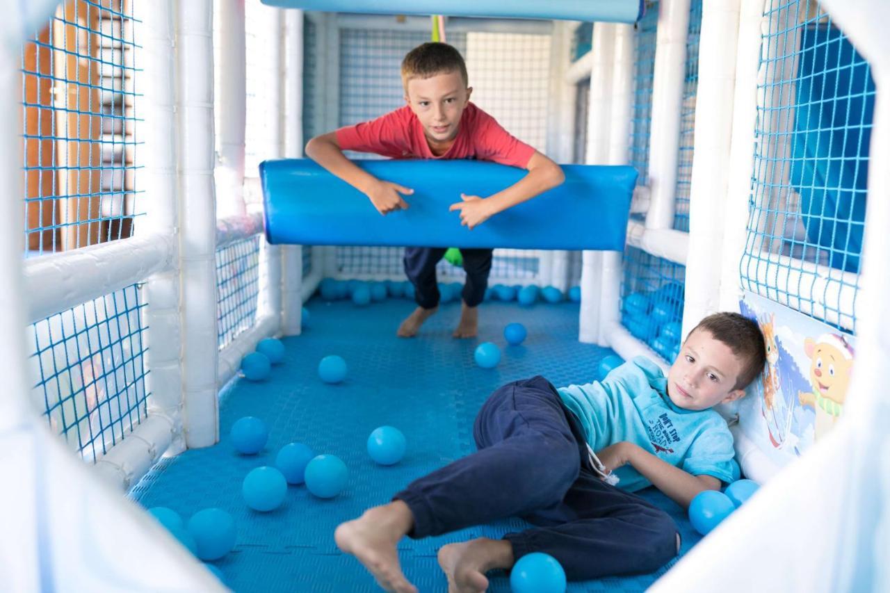 Fabilia Family Hotel - Polsa Brentonico Zewnętrze zdjęcie